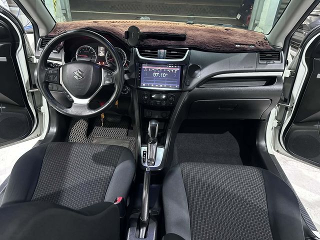 SUZUKI鈴木 SWIFT  第15張相片