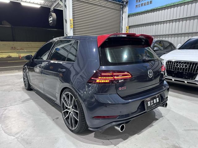 VOLKSWAGEN福斯 GOLF GTI  第5張相片