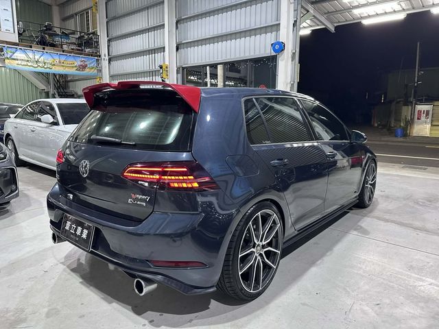VOLKSWAGEN福斯 GOLF GTI  第6張相片
