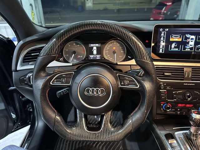 AUDI奧迪 S4  第11張相片