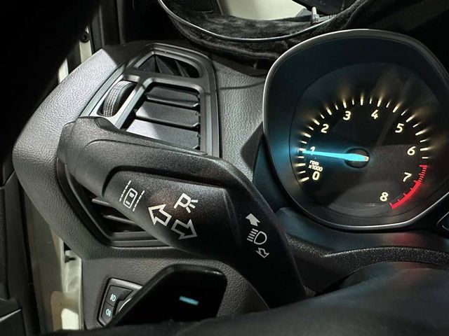 FORD福特 KUGA  第14張相片