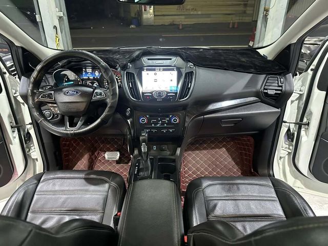 FORD福特 KUGA  第16張相片