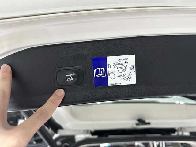 FORD福特 KUGA  第19張相片