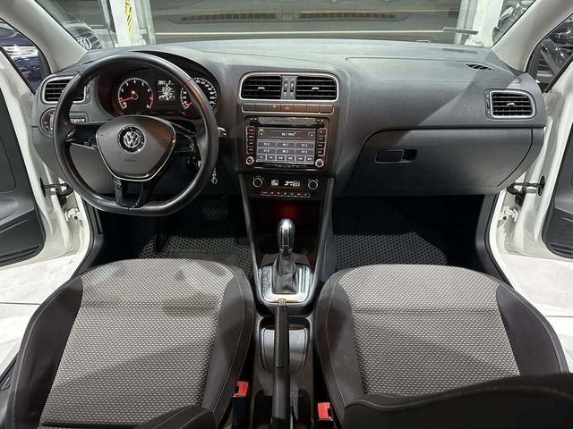 VOLKSWAGEN福斯 POLO  第11張相片