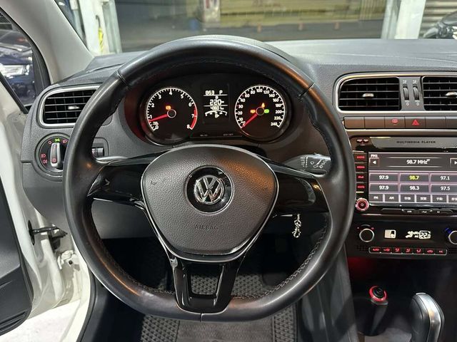 VOLKSWAGEN福斯 POLO  第15張相片