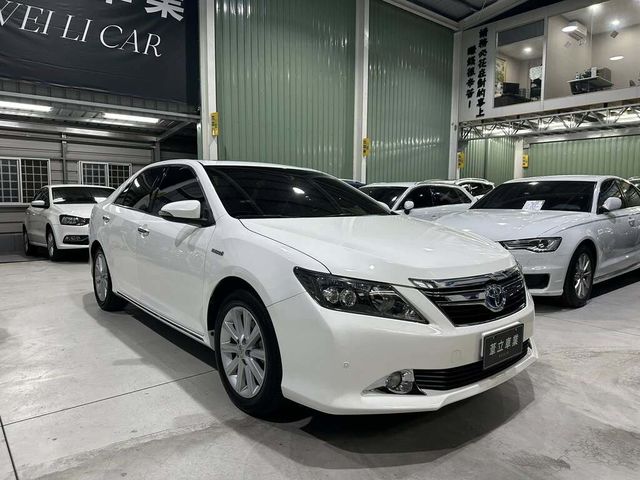 TOYOTA豐田 CAMRY HYBRID  第3張相片