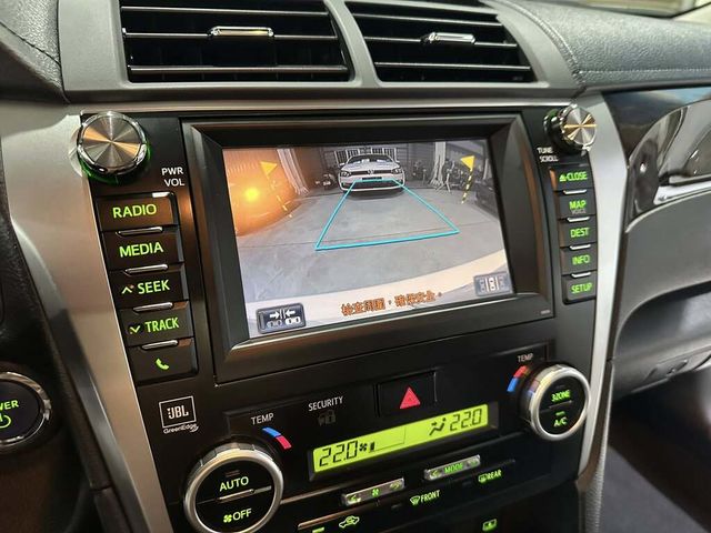 TOYOTA豐田 CAMRY HYBRID  第16張相片