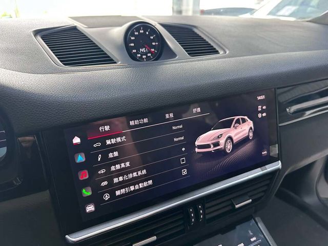 PORSCHE保時捷 CAYENNE  第17張相片
