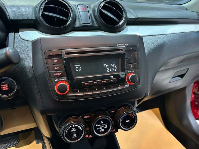 SUZUKI鈴木 SWIFT  第9張相片