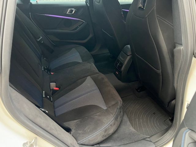 BMW/ 寶馬 218i  第17張相片