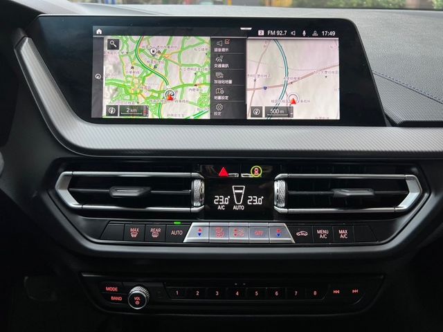 BMW/ 寶馬 218i  第18張相片