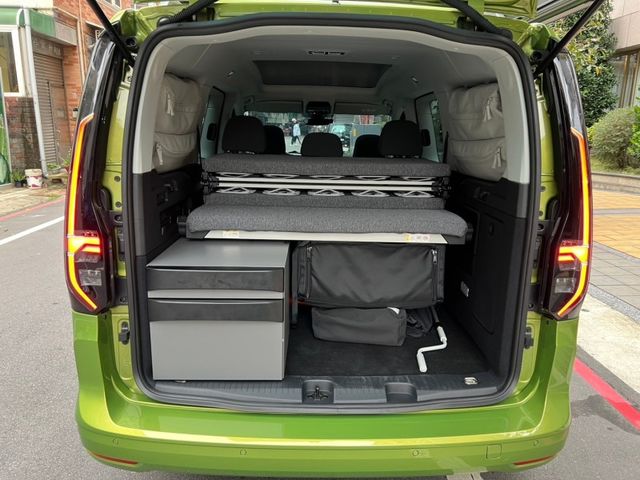 Volkswagen 福斯 Caddy  第1張相片