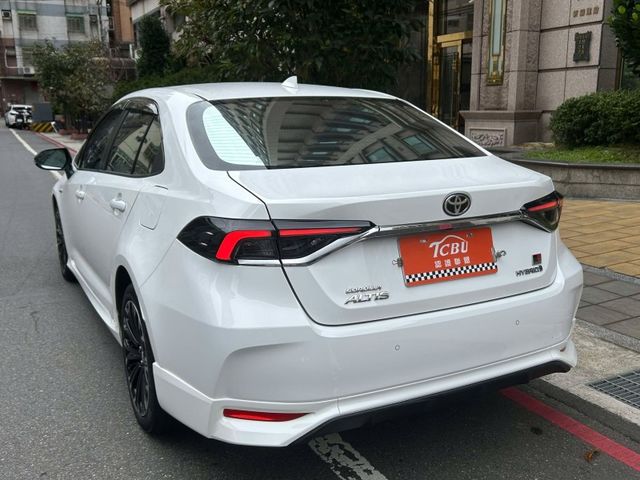 Toyota ALTIS  第9張相片