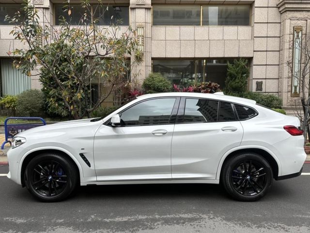 BMW/ 寶馬 X4 SERIES  第6張相片