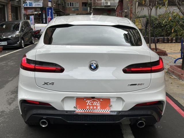 BMW/ 寶馬 X4 SERIES  第8張相片