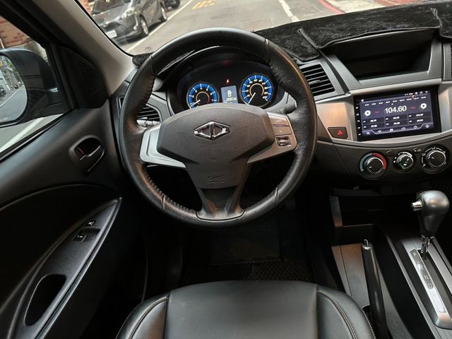 Mitsubishi Zinger  第3張相片
