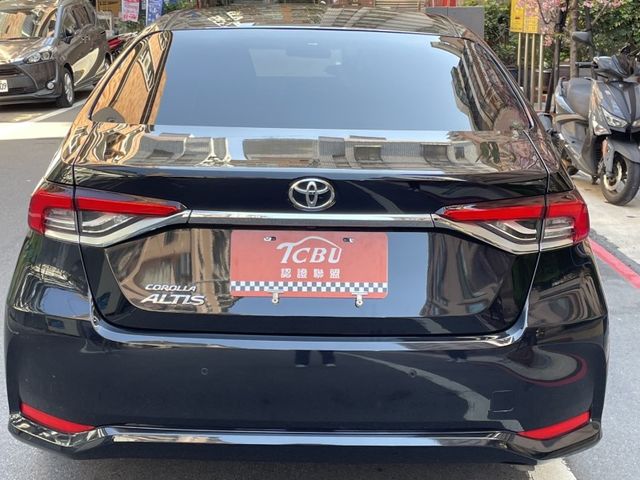 Toyota ALTIS  第8張相片