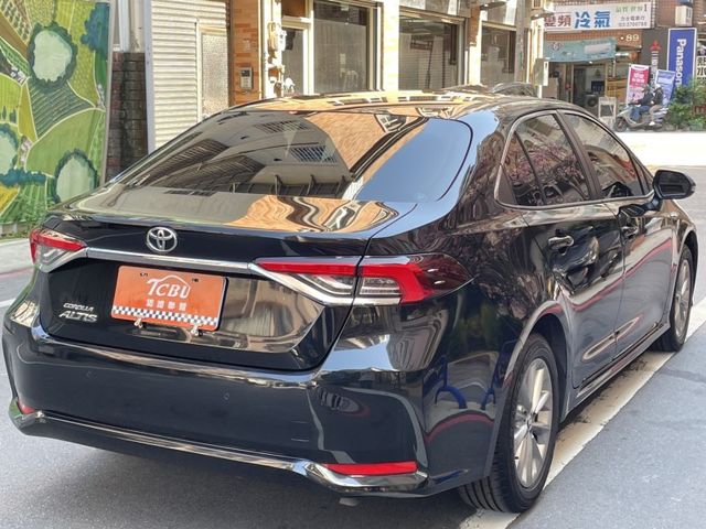 Toyota ALTIS  第9張相片