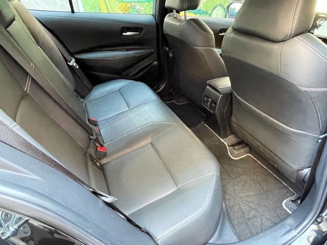 Toyota ALTIS  第13張相片