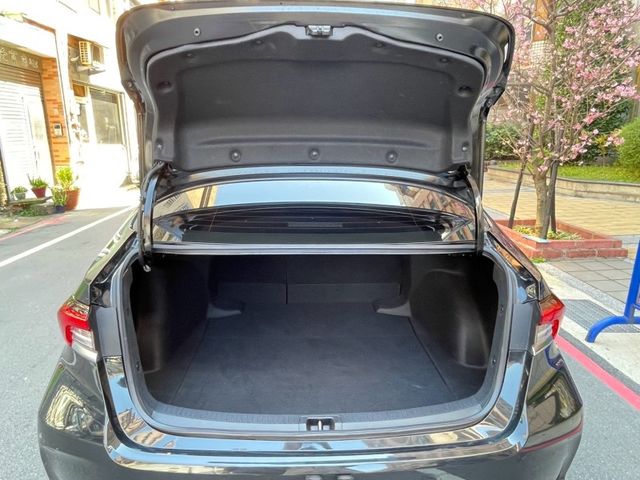 Toyota ALTIS  第18張相片