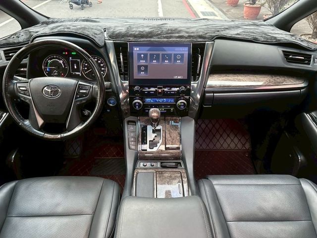 Toyota ALPHARD  第3張相片
