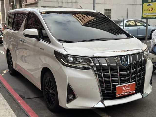 Toyota ALPHARD  第5張相片