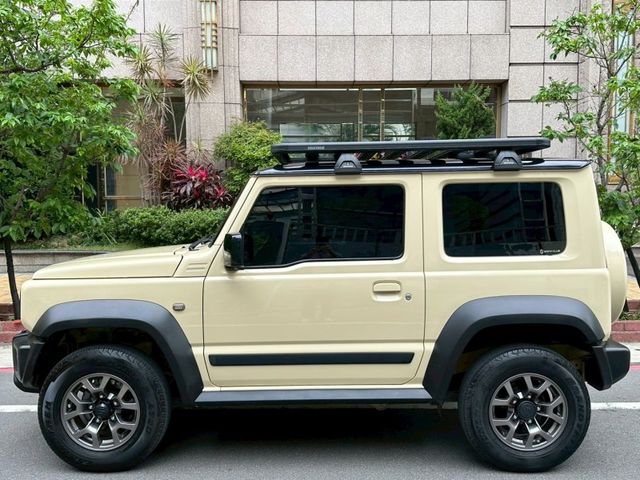 Suzuki Jimny  第6張相片