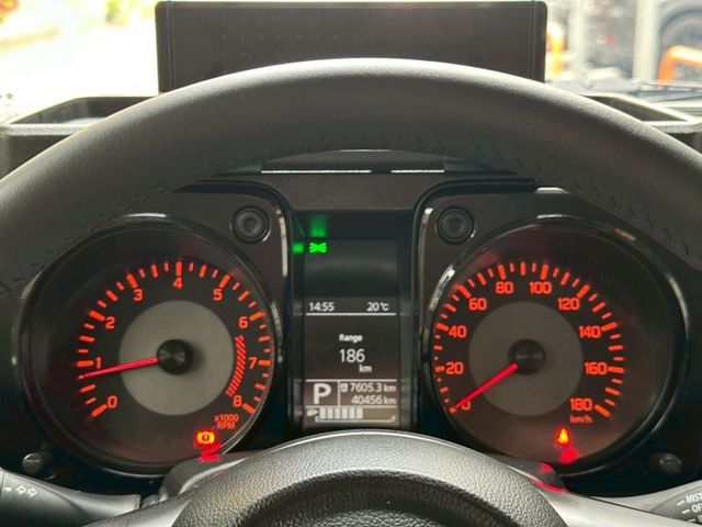 Suzuki Jimny  第16張相片