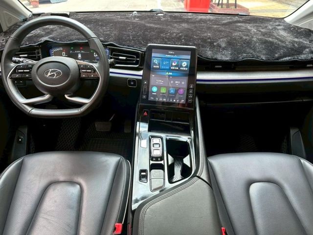 Hyundai Custin  第3張相片