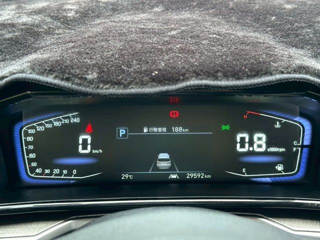 Hyundai Custin  第21張相片