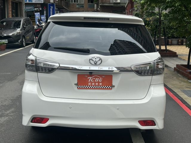 Toyota Wish  第8張相片