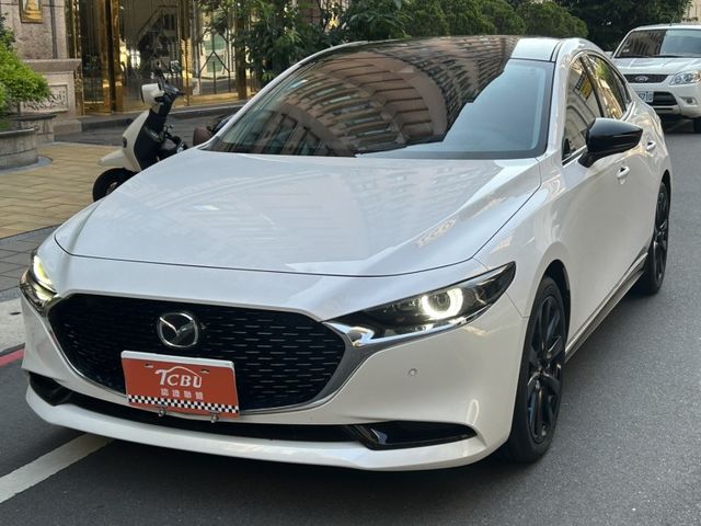 Mazda Mazda3  第2張相片