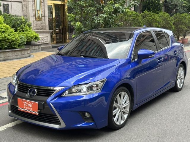 1.8油電 定速 記憶電動椅 倒車顯影  第2張相片