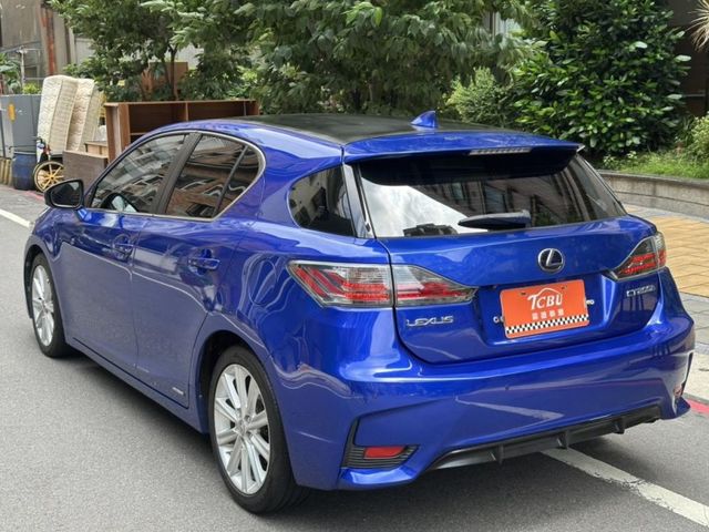 1.8油電 定速 記憶電動椅 倒車顯影  第7張相片