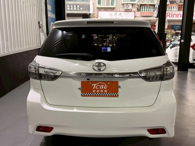 Toyota Wish  第8張相片