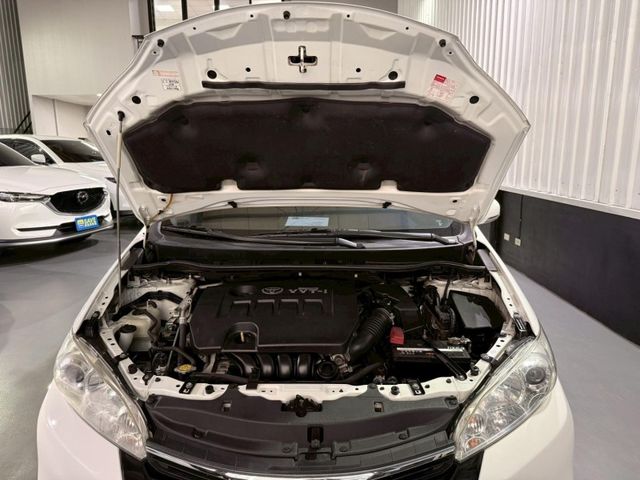 Toyota Wish  第19張相片