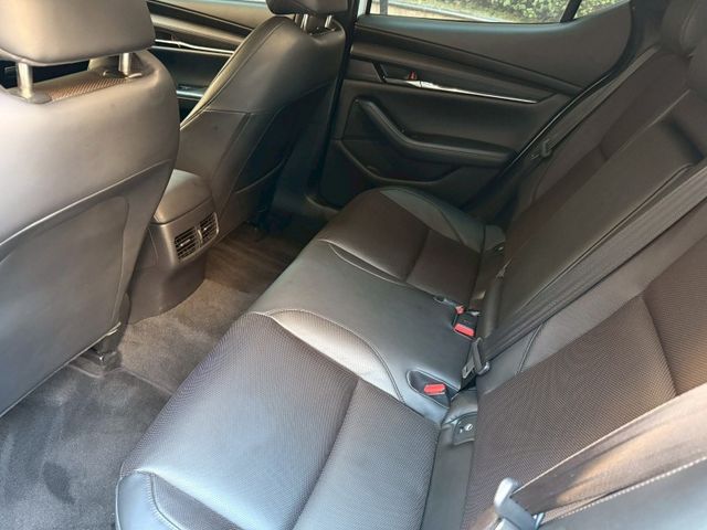 BOSE旗艦版、跑一萬公里  第12張相片