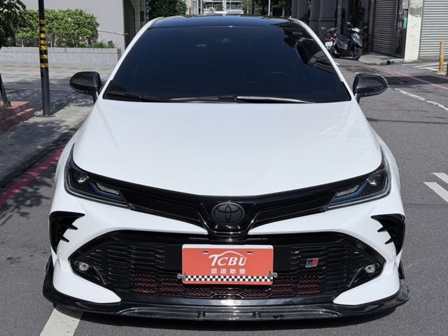 全車精品改裝 僅跑1萬  第4張相片