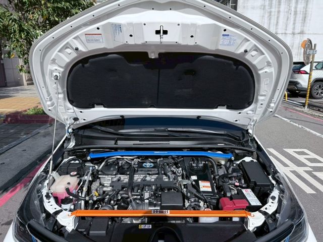 全車精品改裝 僅跑1萬  第20張相片