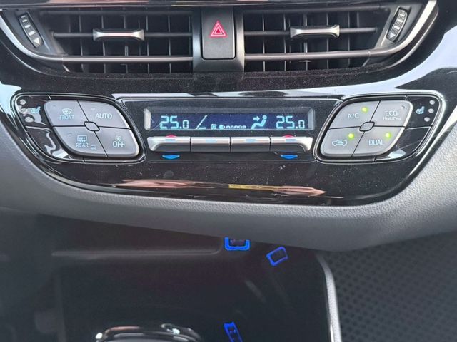 Toyota C-HR  第19張相片