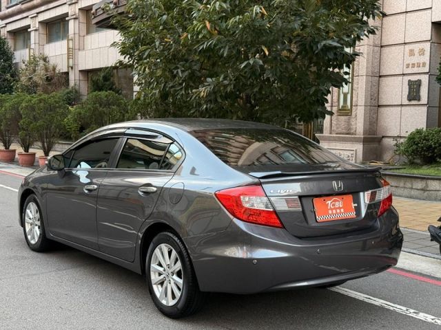 Honda Civic  第7張相片