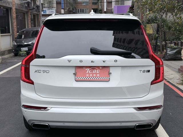 Volvo XC90  第11張相片