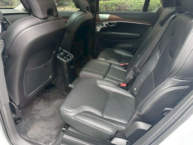 Volvo XC90  第15張相片