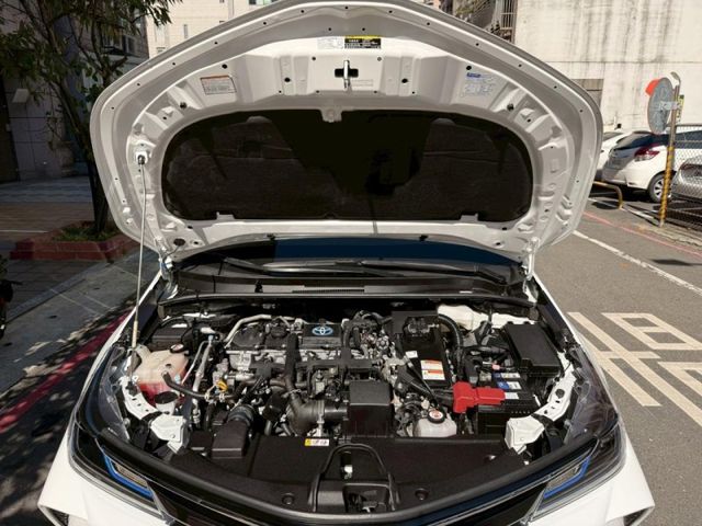 Toyota ALTIS  第3張相片