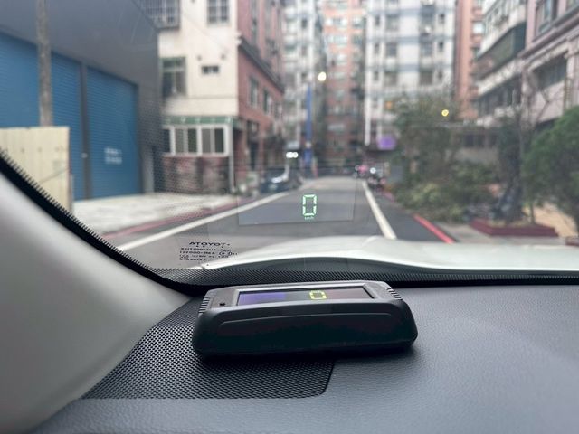 Toyota RAV4  第1張相片