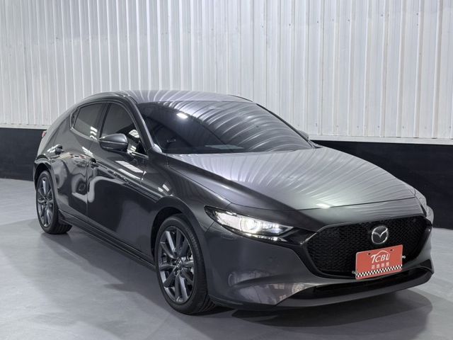 Mazda Mazda3  第8張相片