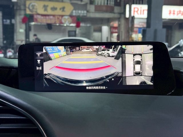 Mazda Mazda3  第20張相片