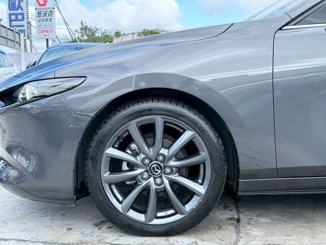 Mazda Mazda3  第2張相片