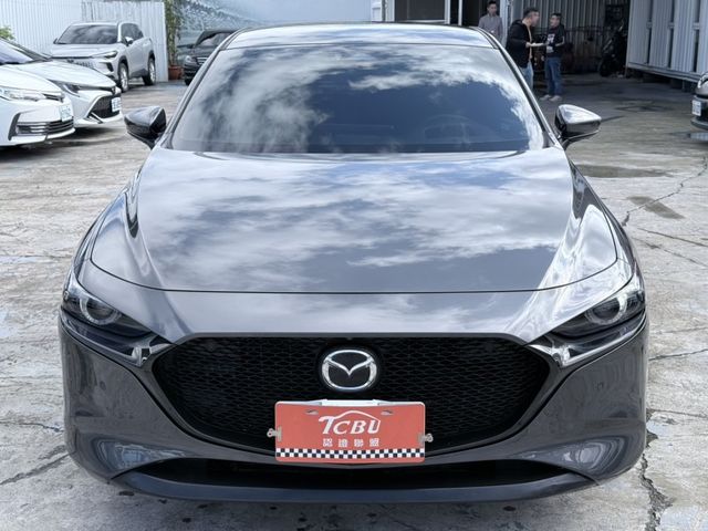 Mazda Mazda3  第7張相片
