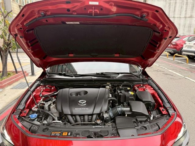 Mazda Mazda3  第2張相片